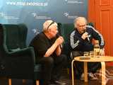[FOTO] Tydzień Bibliotek rozpoczęty spotkaniem autorskim z Marcinem Świetlickim i Mariuszem Czubajem