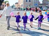 [FOTO] Najmłodsi mieszkańcy Żarowa celebrowali Święto Optymizmu
