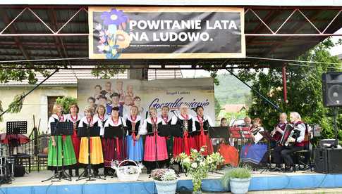 [WIDEO/FOTO] Powitanie Lata na Ludowo. Zespoły folklorystyczne z naszego regionu wystąpiły w Goczałkowie