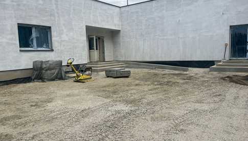 [FOTO] Na Osiedlu Sudeckim w Świebodzicach powstaje żłobek