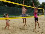 [FOTO] Siatkarskie miksty rywalizowały w turnieju plażówki
