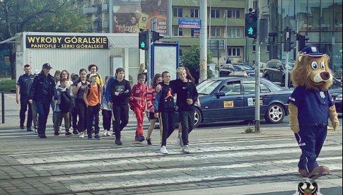 Uczniowie wałbrzyskiej podstawówki odwiedzili Wrocław i wzięli udział w festynie p.n. „Bezpieczna Droga do Szkoły”