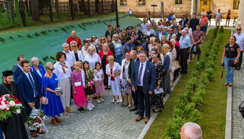 [FOTO] W Mieroszowie powstał Skwer Sybiraków. Za nami uroczyste odsłonięcie tablicy