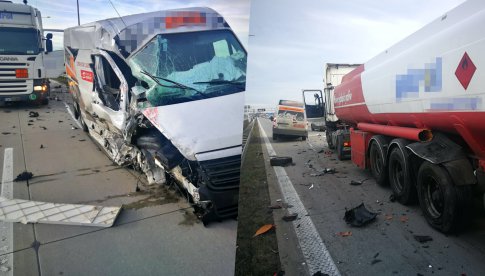 Zderzenie busa i ciężarówki na A4