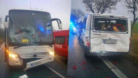Wypadek na DK8. Autobus najechał na osobówki