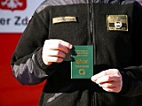 Podchorążowie AWL oddają krew