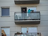dzieci na balkony
