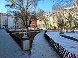[FOTO] Podwórko przy pl. Nowy Targ otrzymało nowe oblicze