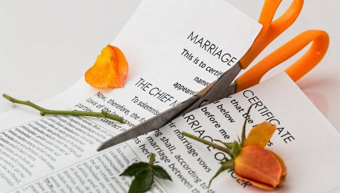 Jak zebrać dowody do sprawy rozwodowej? Polskie prawo i możliwości