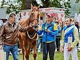 [FOTO] Haad Rin triumfuje w Nagrodzie Tiumena: Trzeci dzień wyścigów na Partynicach