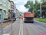 Ile potrwają prace na ulicy Pomorskiej? Postępuje remont jednej z głównych arterii Nadodrza [Foto]