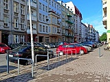We Wrocławiu montowane są kolejne stojaki na rowery. Ile ich powstało w ostatnim czasie? [Foto]