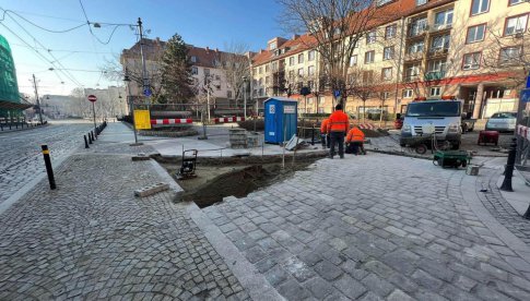 Trwa remont zjazdu przy ulicy Szewskiej. Ułatwi mieszańcom dojazd do głównych ulic [Foto]