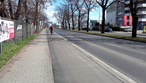 Rowerzyści wygodniej dojadą na Psie Pole. Trasy rowerowe na Kromera i Krzywoustego po remoncie [Foto]