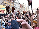 Rekord pobity! Prawie 8 tysięcy gitarzystów zagrało słynny utwór Jimiego Hendrixa na wrocławskim Rynku [Foto, Wideo]