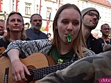 Rekord pobity! Prawie 8 tysięcy gitarzystów zagrało słynny utwór Jimiego Hendrixa na wrocławskim Rynku [Foto, Wideo]
