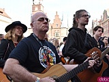 Rekord pobity! Prawie 8 tysięcy gitarzystów zagrało słynny utwór Jimiego Hendrixa na wrocławskim Rynku [Foto, Wideo]