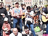 Rekord pobity! Prawie 8 tysięcy gitarzystów zagrało słynny utwór Jimiego Hendrixa na wrocławskim Rynku [Foto, Wideo]