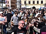 Rekord pobity! Prawie 8 tysięcy gitarzystów zagrało słynny utwór Jimiego Hendrixa na wrocławskim Rynku [Foto, Wideo]