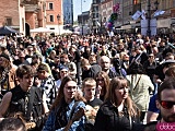 Rekord pobity! Prawie 8 tysięcy gitarzystów zagrało słynny utwór Jimiego Hendrixa na wrocławskim Rynku [Foto, Wideo]