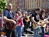 Rekord pobity! Prawie 8 tysięcy gitarzystów zagrało słynny utwór Jimiego Hendrixa na wrocławskim Rynku [Foto, Wideo]