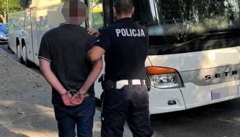Przyjechał autokarem po dzieci, mając prawie promil alkoholu. Grożą mu 2 lata więzienia