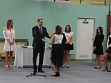 SP 2 w Kamieńcu Ząbkowickim: Najlepsi uczniowie nagrodzeni statuetkami 