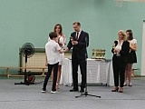 SP 2 w Kamieńcu Ząbkowickim: Najlepsi uczniowie nagrodzeni statuetkami 
