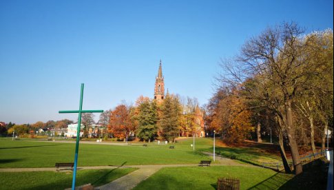 Skwer im. Marii i Lecha Kaczyńskich, Błonia im. Marianny Orańskiej