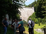 Kamieniec Ząbkowicki: Klub Seniora na spacerze w Dolinie Pereł