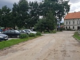 Kamieniec Ząbkowicki: Przebudowują drogę obok przychodni