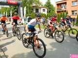 Setki rowerzystów na Bike Maratonie w Bardzie