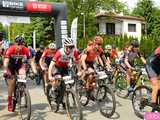 Setki rowerzystów na Bike Maratonie w Bardzie