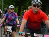 Setki rowerzystów na Bike Maratonie w Bardzie
