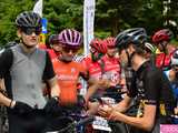 Setki rowerzystów na Bike Maratonie w Bardzie