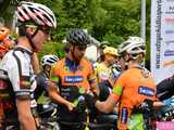 Setki rowerzystów na Bike Maratonie w Bardzie