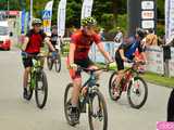 Setki rowerzystów na Bike Maratonie w Bardzie