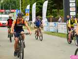 Setki rowerzystów na Bike Maratonie w Bardzie
