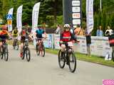 Setki rowerzystów na Bike Maratonie w Bardzie