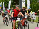 Setki rowerzystów na Bike Maratonie w Bardzie