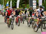 Setki rowerzystów na Bike Maratonie w Bardzie