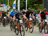 Setki rowerzystów na Bike Maratonie w Bardzie