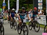 Setki rowerzystów na Bike Maratonie w Bardzie