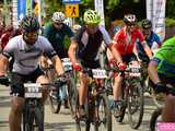 Setki rowerzystów na Bike Maratonie w Bardzie