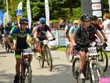 Setki rowerzystów na Bike Maratonie w Bardzie