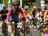 Setki rowerzystów na Bike Maratonie w Bardzie