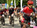Setki rowerzystów na Bike Maratonie w Bardzie