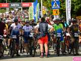 Setki rowerzystów na Bike Maratonie w Bardzie