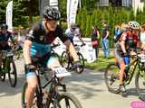 Setki rowerzystów na Bike Maratonie w Bardzie