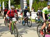 Setki rowerzystów na Bike Maratonie w Bardzie